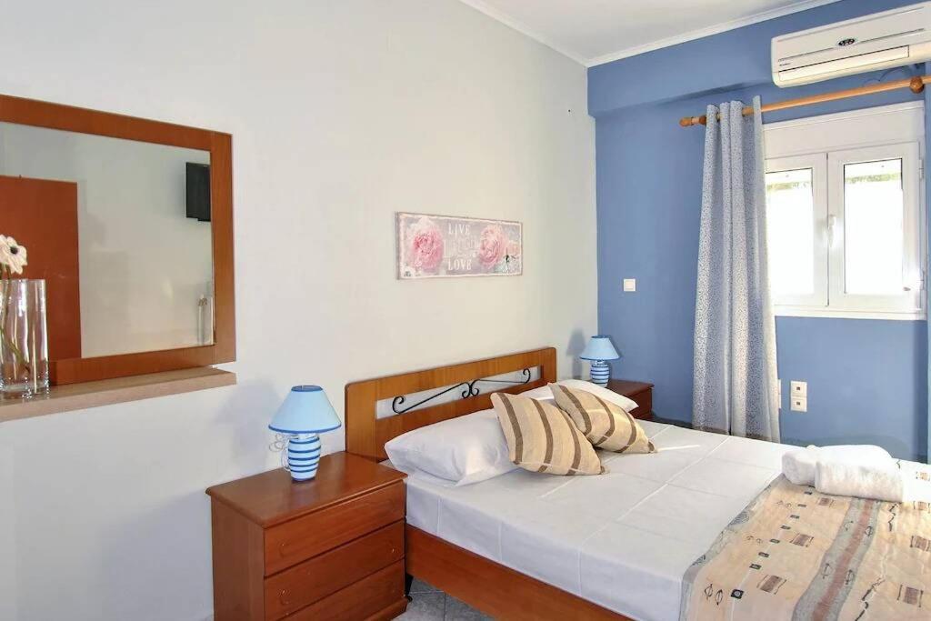 'Panos' Comfy Apartment อาร์กอสโตลี ภายนอก รูปภาพ
